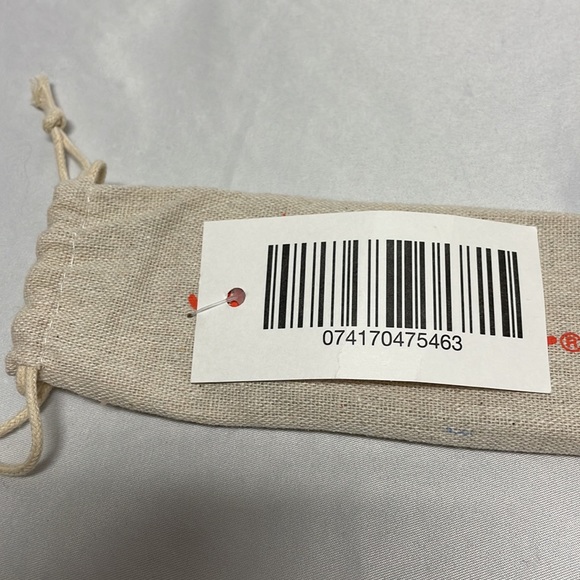 Sally Hansen Reusable Metal Straws New in Package with Straw Cleaner - Picture 2 of 3